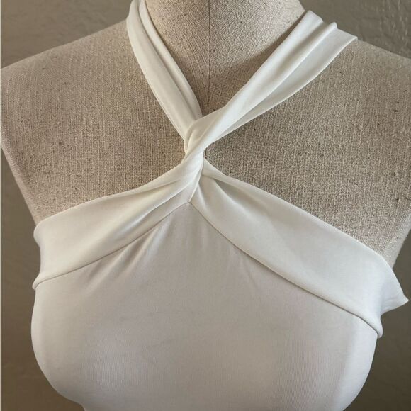 Amazon Twist Front White Halter Top sz Small - Picture 4 of 5